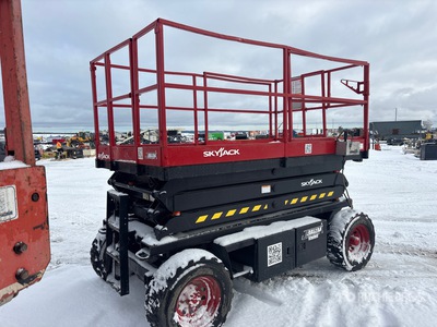 2006 Skyjack SJ7127 Dual Fuel Scissor Lift