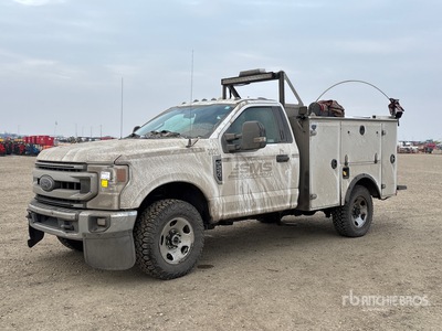 2020 Ford F-250 XLT 4x4 Utility Truck