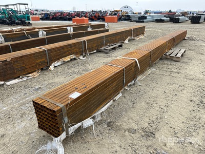 Quantity of (64) 24 ft x 1.5 in x 1.5 in Steel Square Tubing معادن متنوعة