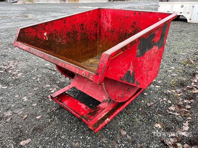 Self-Dumping Hopper
