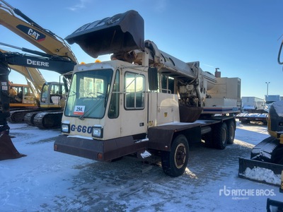 1981 Gradall G660 6x4 Highway Wheeled Excavator