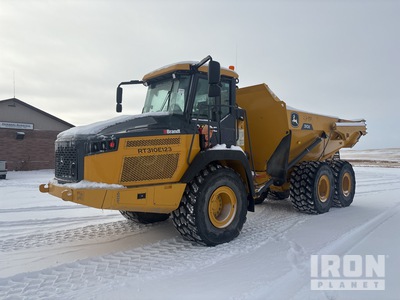 2023 John Deere 310E Tombereau