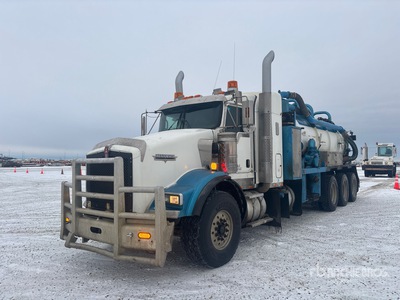 2008 Kenworth T800 8x6 Vacuum Excavator Truck