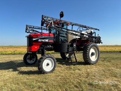 Apache AS850 90 ft 4x2 High Clearance Spruzzatore Semovente
