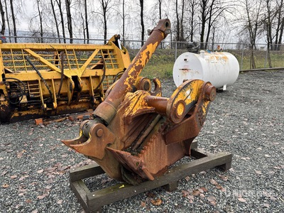 NYE QCC 200 Stump Splitter エクスカベーター用アタッチメント - その他 - Fits John Deere 210