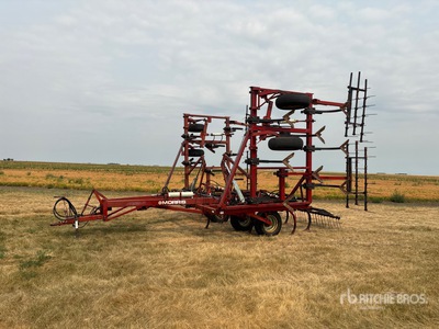 Morris CP731 31 ft Cultivador