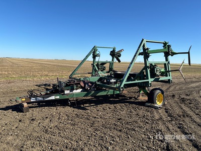 Noble 3000 22 ft Chisel Plow