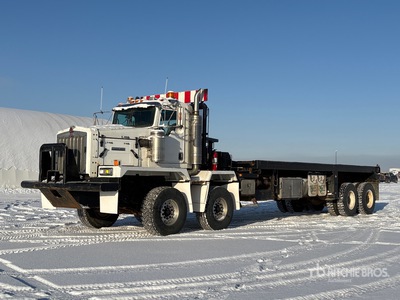 2007 Kenworth C500B 8x4 Twin-Steer Camión Petrolero