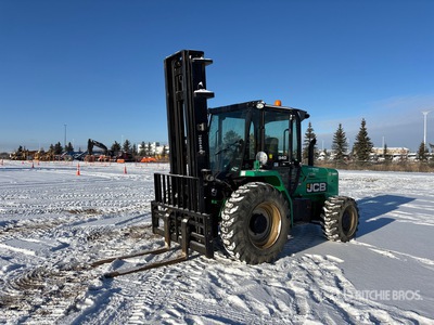 2015 JCB 9404 8000 lb 4x4 Rough Terrain Forklift