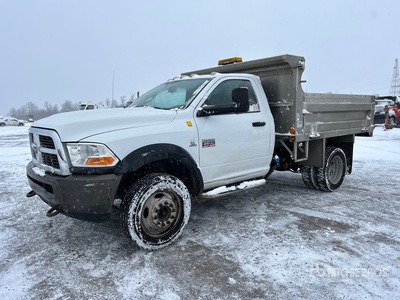 2011 Ram 4500 4x2 ダンプトラック(S/A)