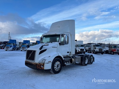 2019 Volvo VNR 6x4 T/A Day Cab Truck Tractor