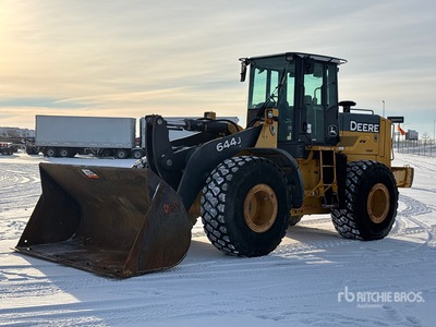 2004 John Deere 644J جرافة