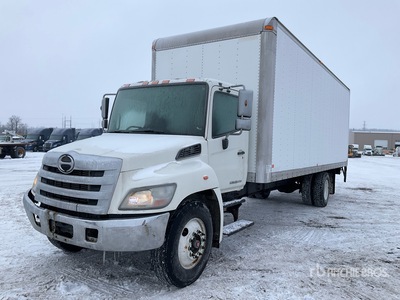2013 Hino 268 4x2 Kastenwägen