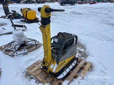 2017 Wacker Neuson DPU4545Heh Reversible Vibratory Plate Compactor
