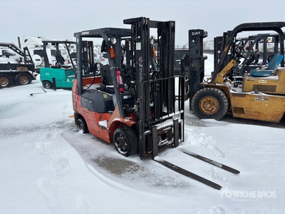 2005 Toyota 7FGCU25 4500 lb Cushion Tire Forklift (Inoperable)