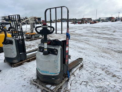 UniCarriers 4500 4500 lb Electric 45in forks Pallet Jack