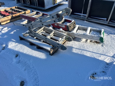 Quantity of (3) Échelle