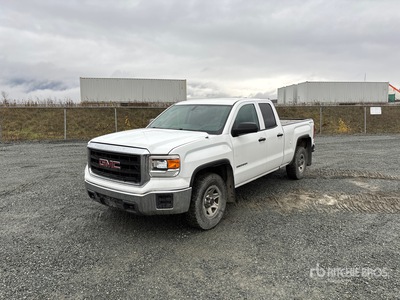 2014 GMC Sierra 1500 4x4 Extended Cab بيك اب