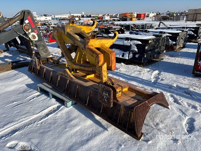 CWS WL030-HAB134 132 in Q/C Wheel Loader Hydraulic Angle Blade - Fits Komatsu WA200