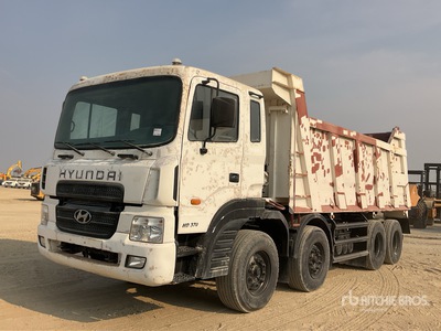2014 Hyundai HD370 8x4 Twin-Steer Tri/A Dump Truck