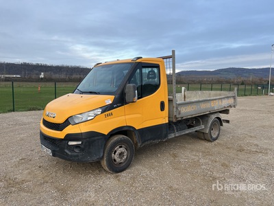 2016 Iveco 35-130 4x2 Camion Benne Dump Truck