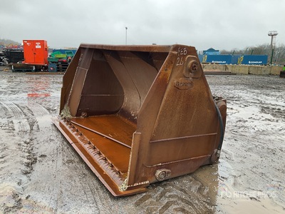 Volvo 2800 mm Hydraulic Tilting バケット - Fits Volvo L120H