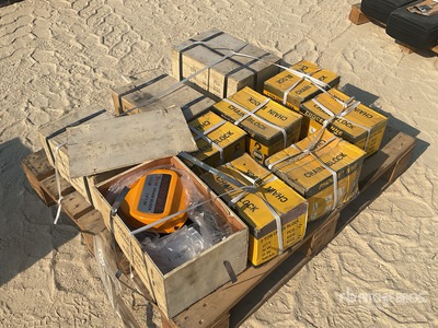 Quantity of (10) PHOCEE'NNE Chain Blocks Divers -  accessoires pour grues (Unused)