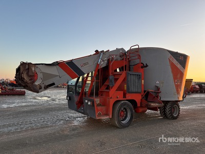 1996 Mutti MC20 Feed Wagon