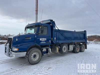 2021 Volvo VHD 8x4 Tri/A Dump Truck