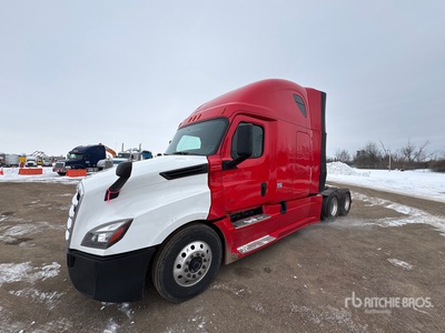 2019 Freightliner Cascadia 126 6x4 T/A Sleeper Truck Tractor