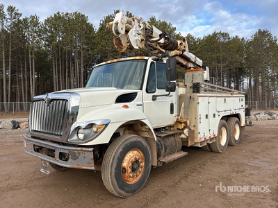 Altec DM47B on 2008 International 7400 6x4 Digger Derrick Truck