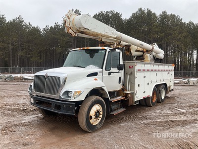 Altec AM55E 55 ft on 2006 International 7400 6x4 Bucket Truck (Inoperable)