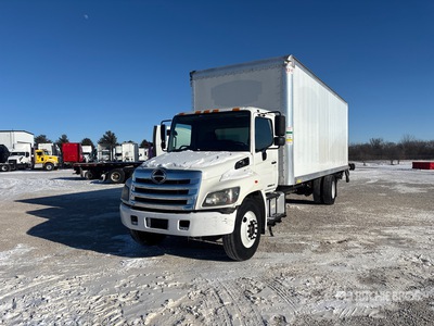 2017 Hino 268 4x2 Furgonetka