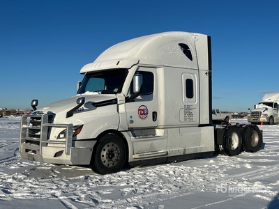 2021 Freightliner Cascadia 126 6x4 T/A Slaapcabine Trekker