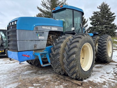 1997 New Holland 9682 Tractor agrícola articulado (Inoperable)