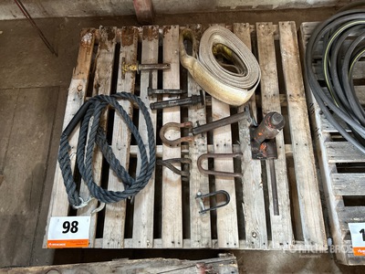 6 in x 30 ft Tow Strap, Bottle Jack, Pins, Clevis