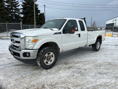 2015 Ford F-250 XLT 4x4 Extended Cab Pickup