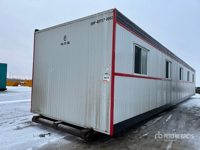 2007 Britco 60 ft x 12 ft 5 Person Skid-Mounted Campamento móvil