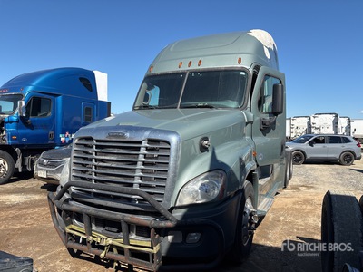 2018 Freightliner Cascadia 125 6x4 Tracteur Routier Couchette