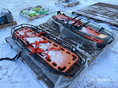Quantity of (4) Stretcher Divers - Fournitures médicales