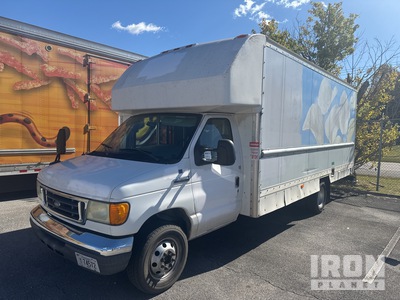 2007 Ford E-350 4x2 Step Van