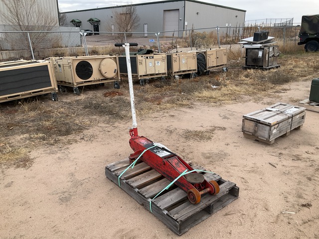 Norco Hydraulic Floor Jack