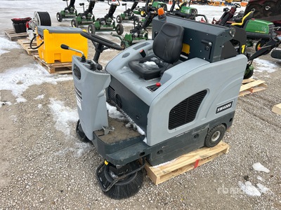 2002 Nilfisk SW4000 Ride-On Electric Balayeuse