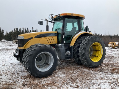 2008 Challenger MT525B 4WD Tractor Agrícola