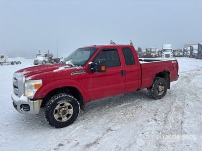 2011 Ford F-250 XLT 4x4 Extended Cab Pickup