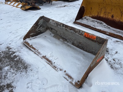 67 in Kompaktladerschaufel