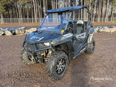 2019 Polaris RZR900 4x4 Côte à côte