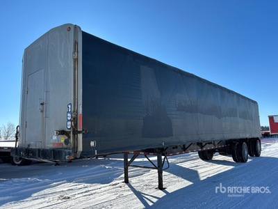 Fontaine 48 ft T/A Spread Axle Curtain Side Trailer