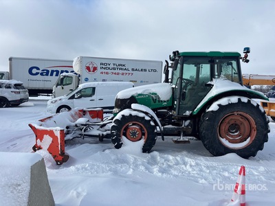 2010 Kubota M110X Allradtraktor