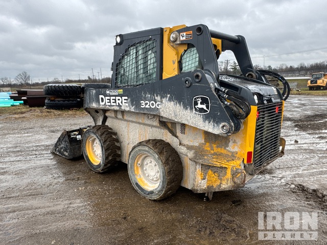 MINI CARGADOR SOBRE RUEDAS 2019 JOHN DEERE STEER